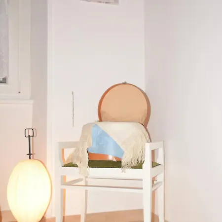 Cosy - 5 Minutes Walk From Colosseum 公寓 *